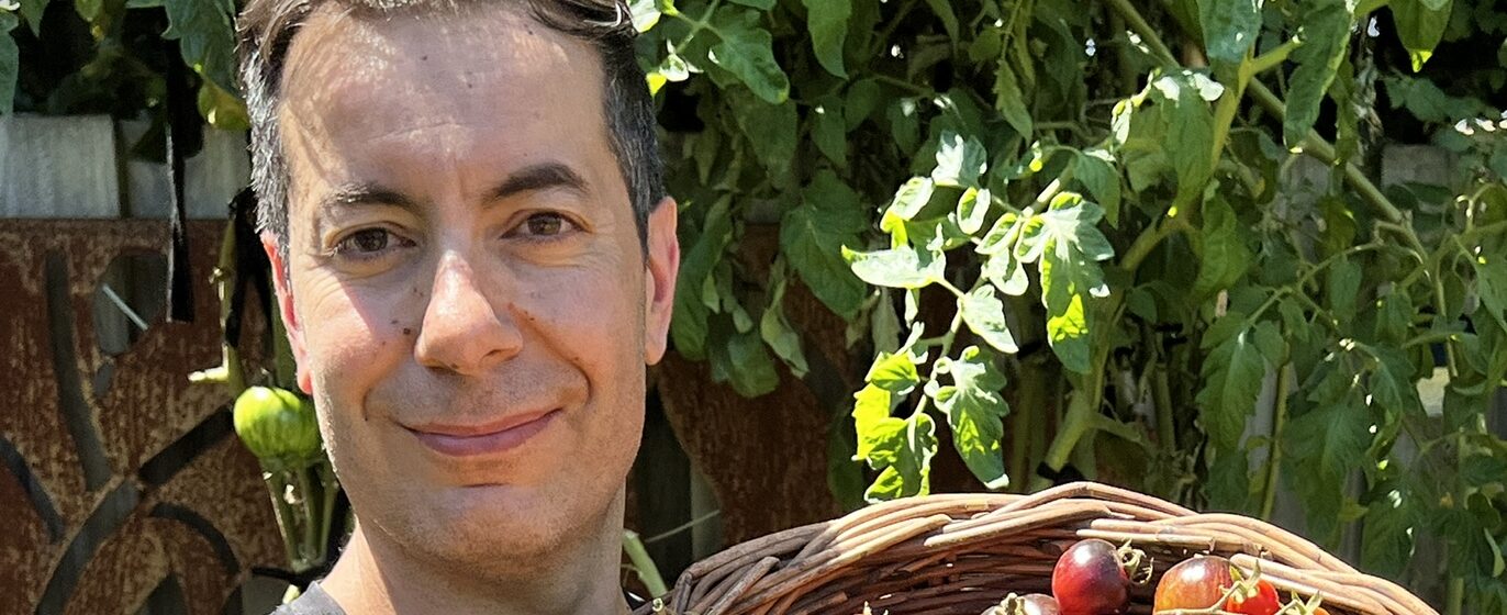 How to Grow Amazing Tomatoes with Peter Vouthas