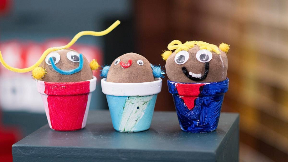 Garden Storytime Lakelands School Holiday Session