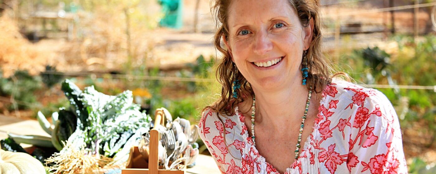 How to Grow a Waterwise Garden in a Hot Climate